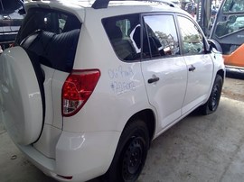 2006 TOYOTA RAV4, WHITE, 2.4L, AT, FWD, Z25003